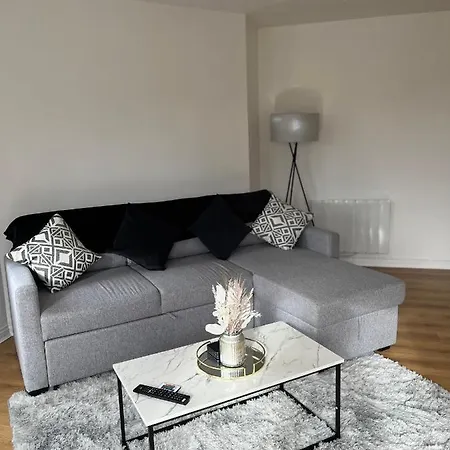 Apartman Beautiful & Parking *